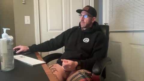 murdockjones7989 online show from October 25, 8:35 am