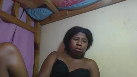 murielleee online show from March 28, 8:38 am