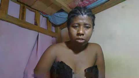 murielleee online show from March 31, 5:24 pm