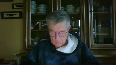 mururoa35 online show from December 8, 4:18 pm