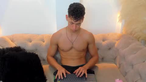 myke online show from December 5, 5:33 pm