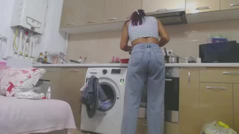 MusclesQueen online show from October 31, 8:31 pm