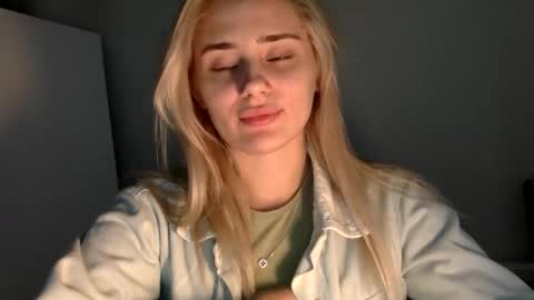 musescorner online show from December 5, 5:33 pm