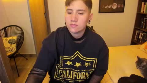 VALENTINA Luna  online show from March 17, 2:05 am