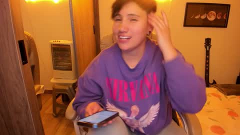 Snapshot of musicayluna chatting on October 17, 3:54 am VALENTINA Luna online show from October 17, 3:54 am