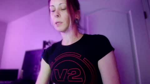 ghost mantis online show from June 1, 7:42 am
