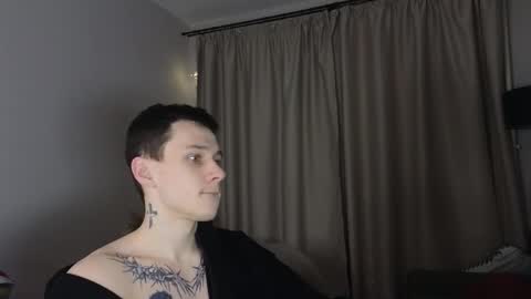 1x1 online show from January 12, 4:58 pm