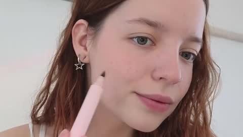 Snapshot of my_mia_ chatting on December 2, 8:47 am  MIA  I will be here Monday Wednesday Thursday Saturday online show from December 2, 8:47 am