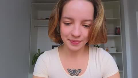 Snapshot of my_mia_ chatting on September 29, 9:19 am  MIA  I will be here Monday Wednesday Thursday Saturday online show from September 29, 9:19 am