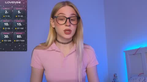 Dana online show from January 8, 5:26 pm