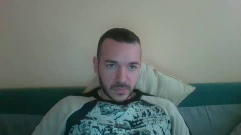 seansyee1993 online show from February 9, 7:48 am