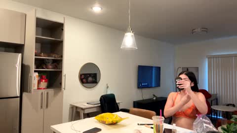 mycreamydreams online show from March 1, 9:26 pm