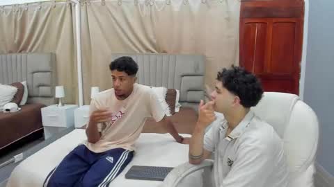 Myers   online show from February 18, 2:27 pm