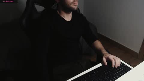 Snapshot of myhairymacho chatting on March 2, 6:30 pm Juan  OF  myhairymacho online show from March 2, 6:30 pm