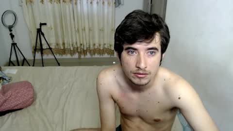 Snapshot of myke_xxx chatting on September 11, 7:48 pm mike online show from September 11, 7:48 pm