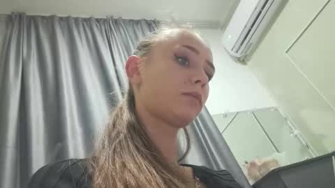 mylittle_flame online show from October 7, 5:20 pm