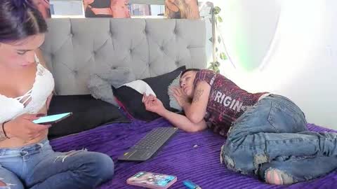 Snapshot of myluandjackhot chatting on September 12, 7:16 pm Myluandjack online show from September 12, 7:16 pm