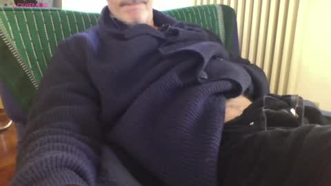 Bi sexy guy lovense hush is on private is open or password show tip if you like. online show from March 10, 11:12 am