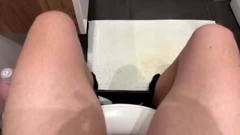 Ricky online show from November 2, 9:26 pm