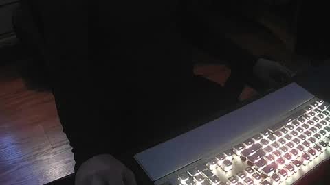 myrares online show from April 3, 11:00 pm