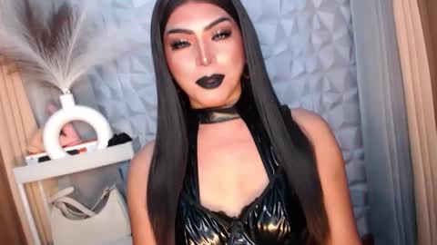 SUPPORT GODDESS TRISHA  AND DONT FORGET TO FOLLOW ME online show from September 30, 5:45 pm