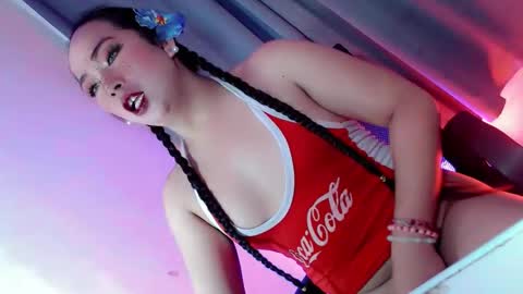 kimmy online show from November 5, 3:08 am