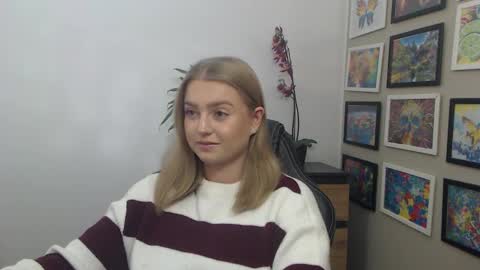 Erica online show from November 22, 12:58 pm