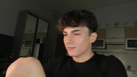 Snapshot of mystic_evan chatting on October 7, 8:27 pm Evan Brown online show from October 7, 8:27 pm