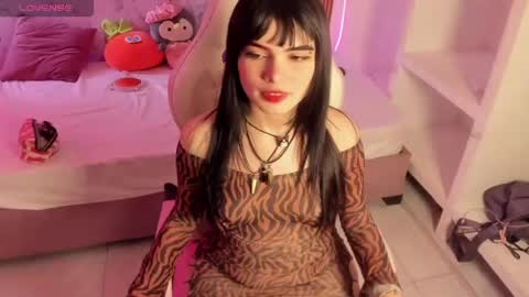 mysticamber1 online show from November 25, 9:02 pm