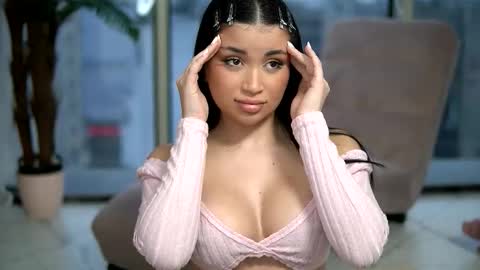 mysticlayla online show from March 27, 4:29 am