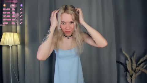 Olivia or just olive online show from January 9, 7:52 pm