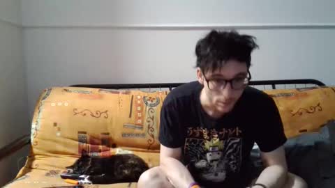 a Ordinary Boy online show from February 6, 11:51 pm