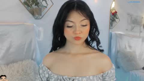 Snapshot of naamah_b chatting on September 9, 3:01 pm naamah_b online show from September 9, 3:01 pm