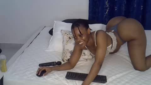 Snapshot of naano249 chatting on December 13, 9:41 pm Zay online show from December 13, 9:41 pm
