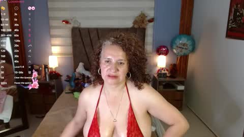 nadia_84 online show from February 25, 7:28 pm