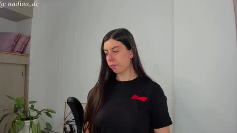 Nadia  INST Nadiaa dc online show from February 13, 3:07 am