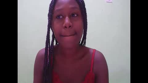 nah296652 online show from May 4, 7:15 am
