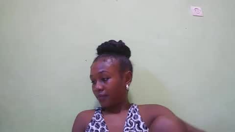 nah296652 online show from April 1, 1:41 pm