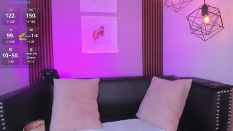 Nahia online show from November 25, 1:21 pm