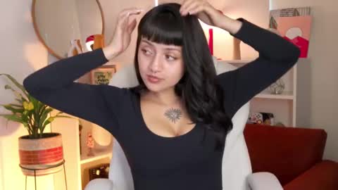 Snapshot of nahiapaws chatting on October 7, 9:44 pm Nahia INDEPENDENT MODEL P online show from October 7, 9:44 pm