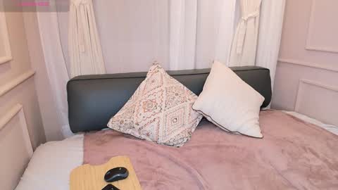 Nahomi online show from November 13, 9:06 pm