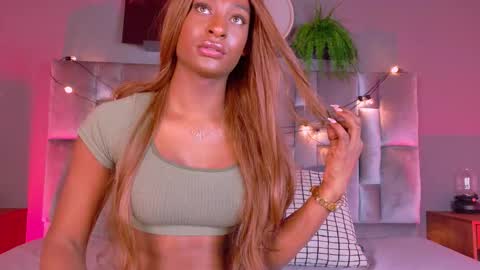  VICTORIA  online show from March 18, 7:42 pm