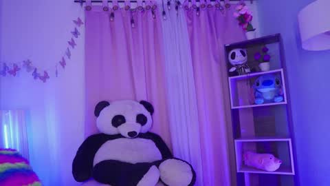 nahomy 2308 online show from May 7, 11:28 am