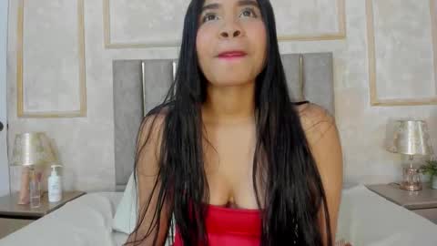 nahomycarterr online show from November 25, 9:02 pm