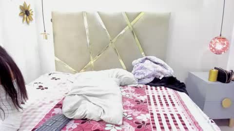 nai_blue online show from September 26, 3:03 am