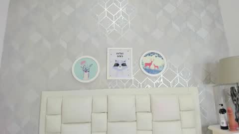 naia_cox online show from March 24, 8:31 am