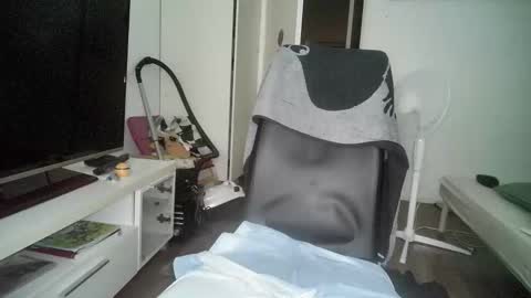 Snapshot of naimando353223 chatting on September 29, 7:29 am naimando353223 online show from September 29, 7:29 am