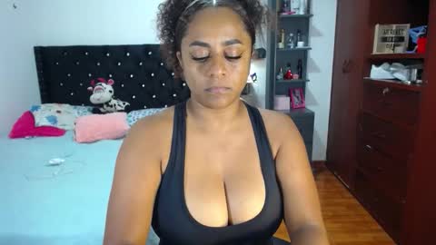 Snapshot of nairovi_cherry chatting on October 7, 10:39 pm Nairovy online show from October 7, 10:39 pm