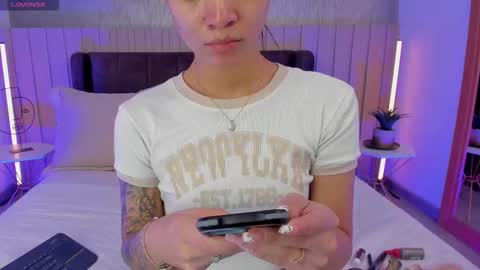 Naisha Ford online show from November 5, 2:35 am