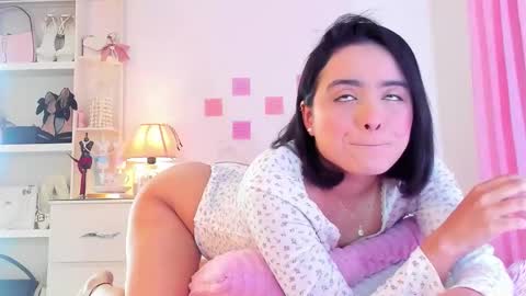 Naissha online show from February 4, 1:48 pm